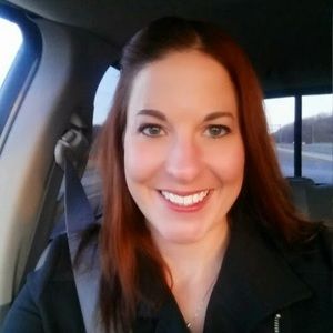 Meet your Posher, Julie